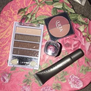 4 brand new makeup pieces